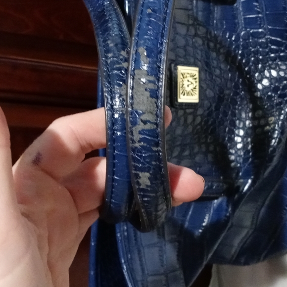 Blue Anne Klein purse - Picture 7 of 8